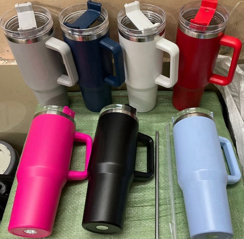 1200ml Insulated Tumbler with Lid and Straw, Stainless Steel, Double Wall Vacuum, Anti-Skid Handle, Cream (Multi Color)